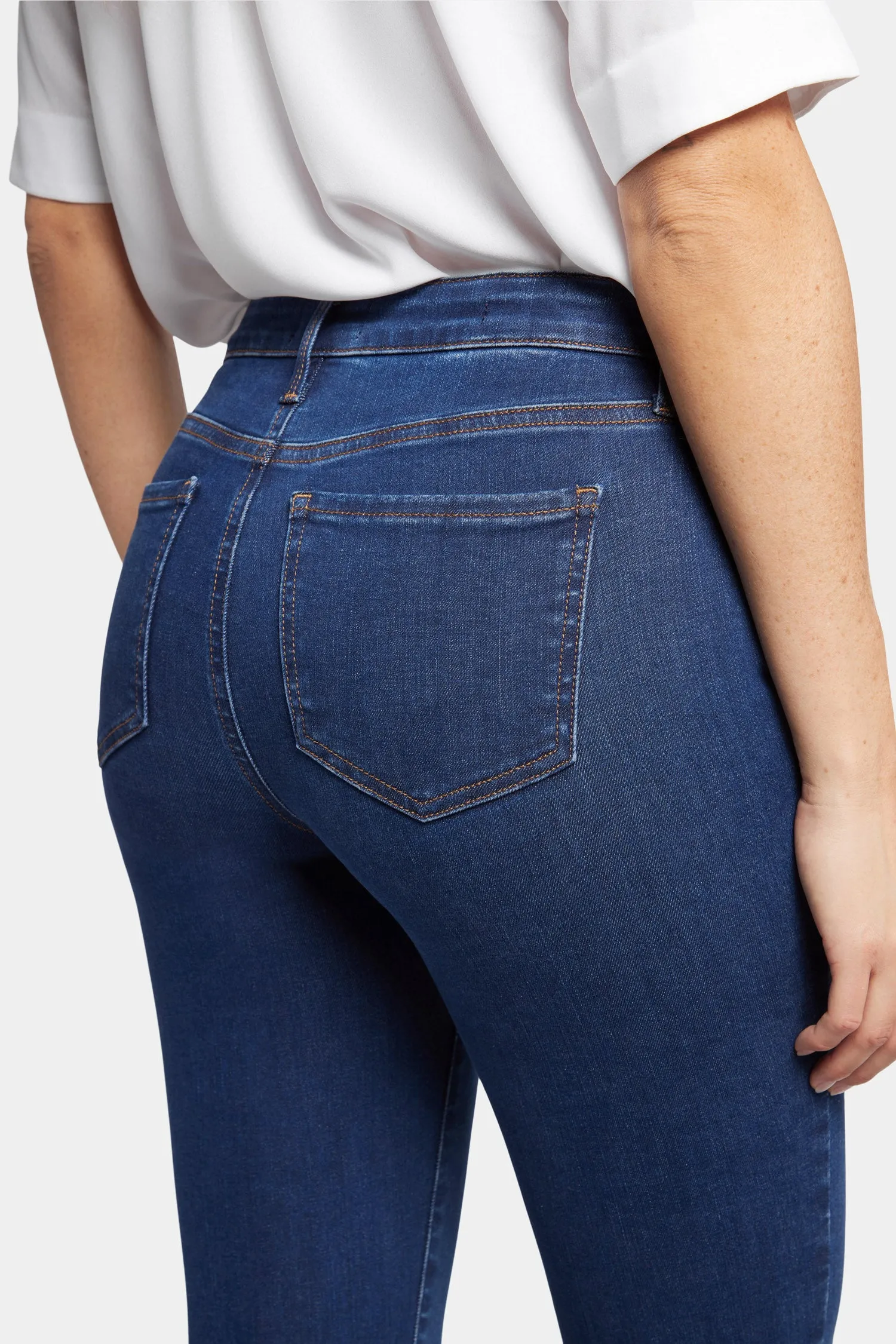 Barbara Bootcut Jeans - Quinn