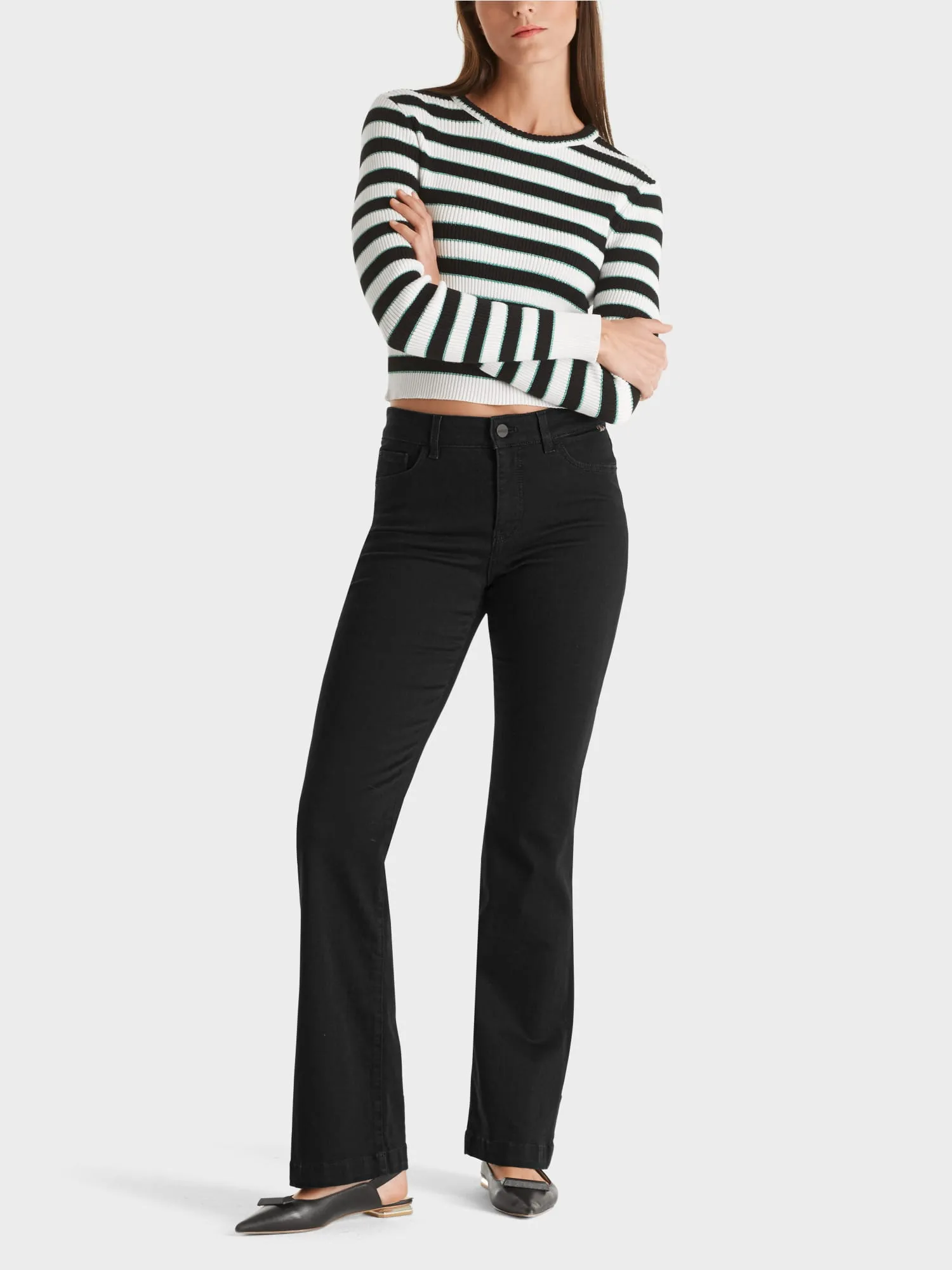 Black Faro Feminine Bootleg Jeans