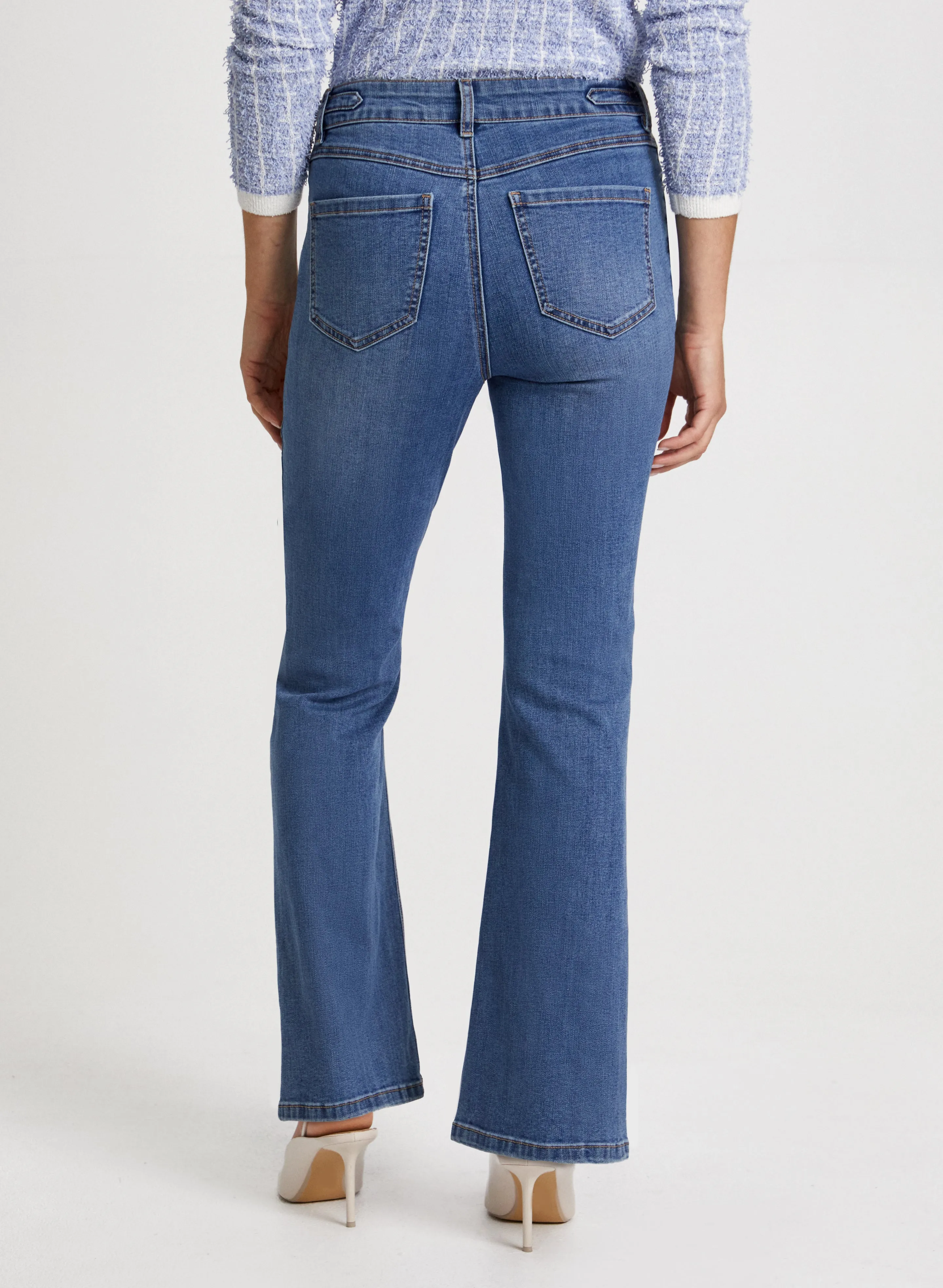 Chain Trim Bootcut Jeans