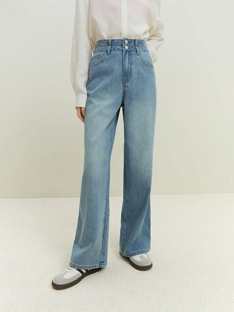 Double Buttoned Light Washed Jeans