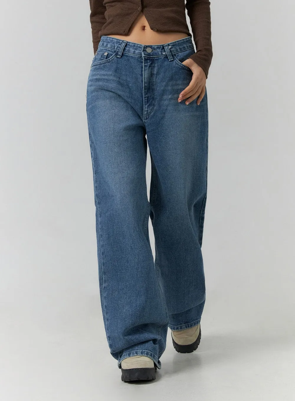 Wide Leg Jeans J12