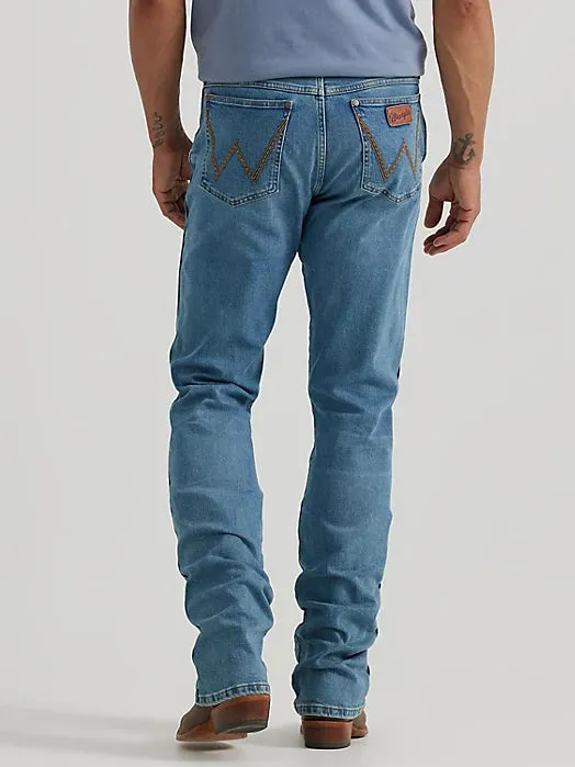 Wrangler Retro Men's Slim Fit Bootcut Jean in Flintlock